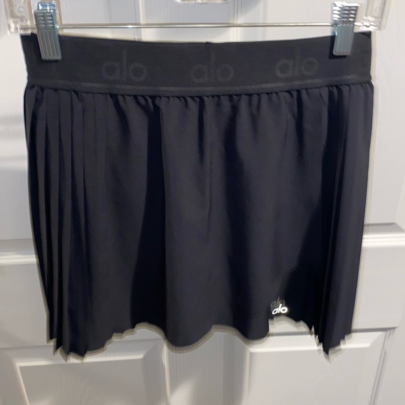 ALO Yoga Dresses & Skirts - black alo tennis skirt